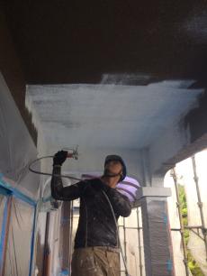 霧島市横川町での屋根外壁塗装ならリビング亀沢へ！