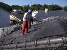 リビング亀沢　瓦屋根　高圧洗浄　湧水町　伊佐市　霧島市　姶良市　えびの市