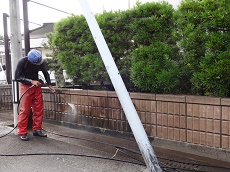 屋根外壁塗装なら　湧水町のリビング亀沢　伊佐市　霧島市　姶良市　えびの市