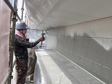 リビング亀沢で屋根外壁塗装できます!湧水町 霧島市 伊佐市 姶良市 えびの市で営業中!