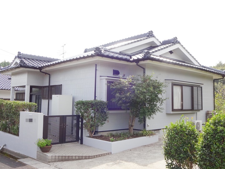 リビング亀沢　屋根　外壁塗装　湧水町　霧島市　伊佐市　姶良市　えびの市