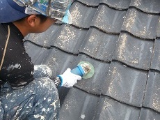 屋根外壁塗装なら　湧水町のリビング亀沢　伊佐市　霧島市　姶良市　えびの市