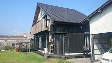 屋根外壁塗装　リビング亀沢　湧水町　伊佐市　霧島市　姶良市　えびの市