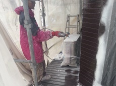 屋根外壁塗装なら 湧水町のリビング亀沢 伊佐市 霧島市 姶良市 えびの市