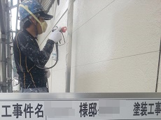 屋根外壁塗装なら 湧水町のリビング亀沢 伊佐市 霧島市 姶良市 えびの市