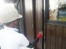 屋根外壁塗装なら 湧水町のリビング亀沢 伊佐市 霧島市 姶良市 えびの市