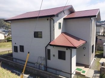 屋根壁が綺麗になりました。